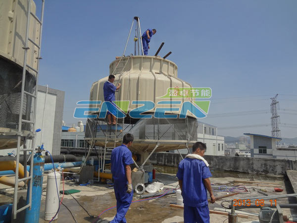 冷卻塔無電機(jī)改造進(jìn)行中